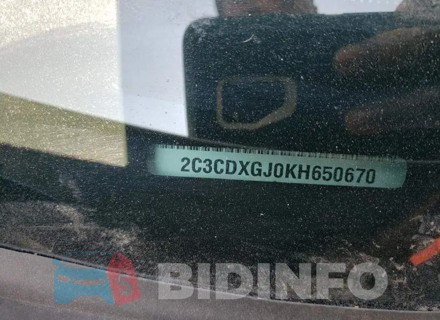 2C3CDXGJ0KH650670 Photo# 12