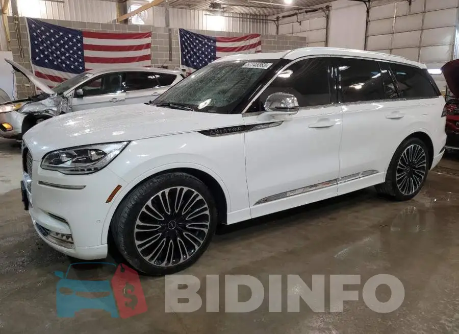 5LM5J9XC0LGL37621 Photo# 1