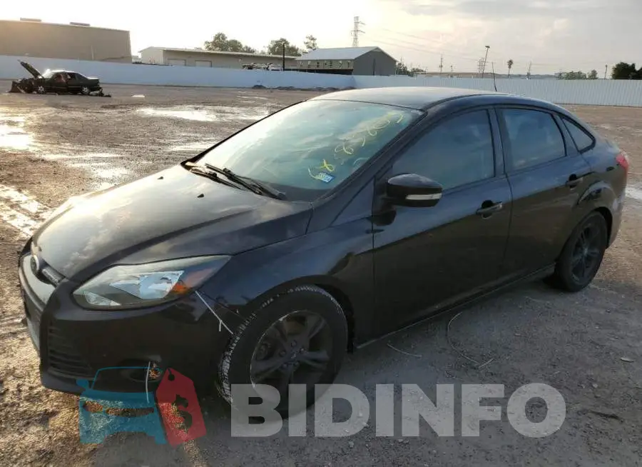 1FADP3F27EL223770 Photo# 1