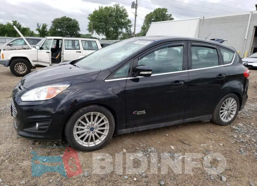 1FADP5CU4GL110461 Photo# 1