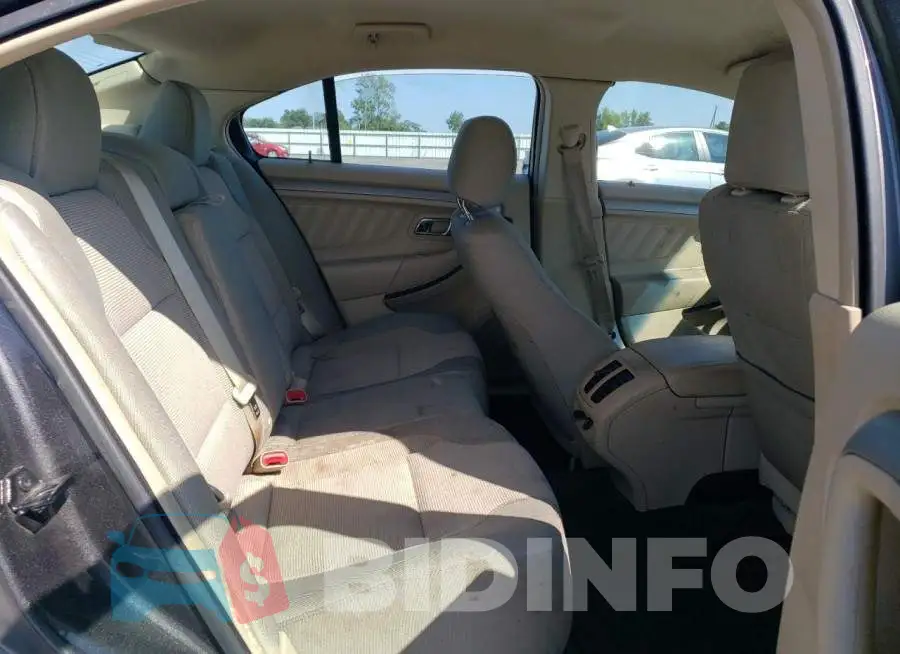 1FAHP2E84FG206128 Photo# 10