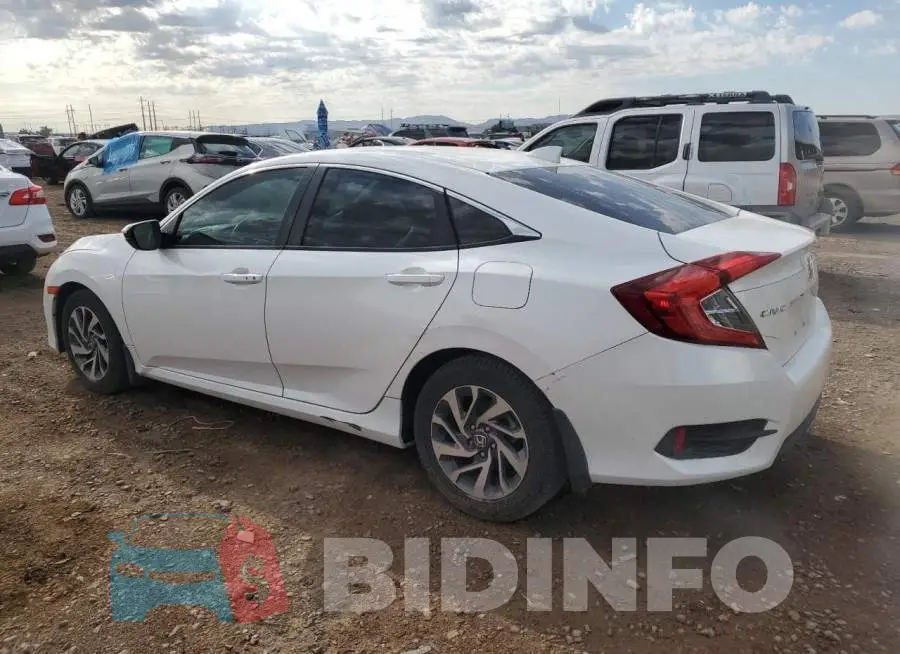 19XFC2F70HE053155 Photo# 2