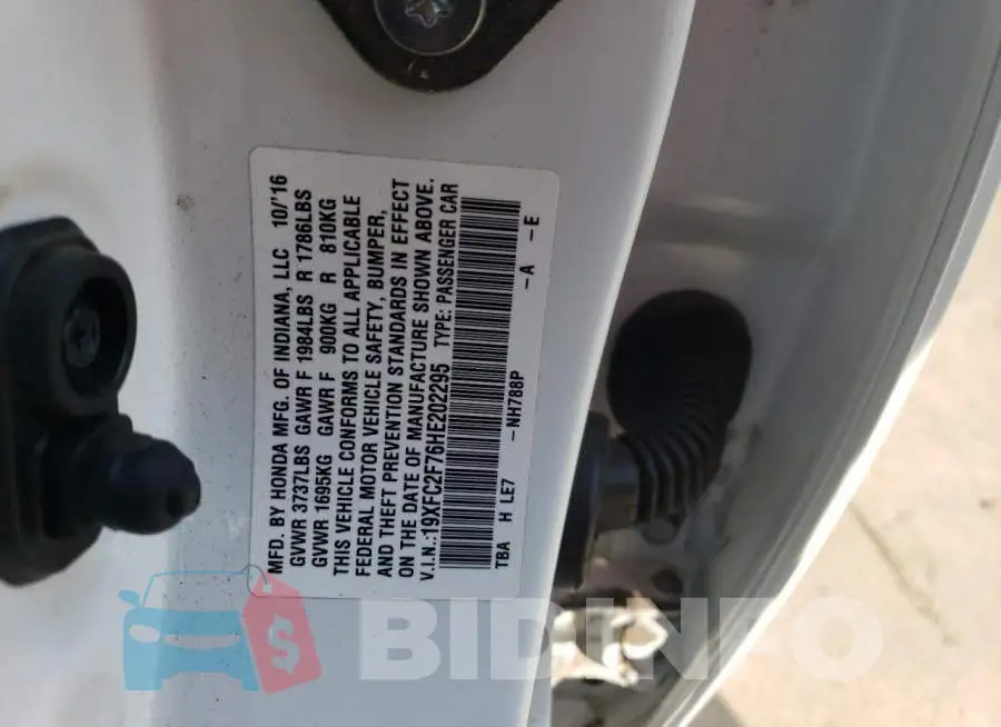 19XFC2F76HE202295 Photo# 12