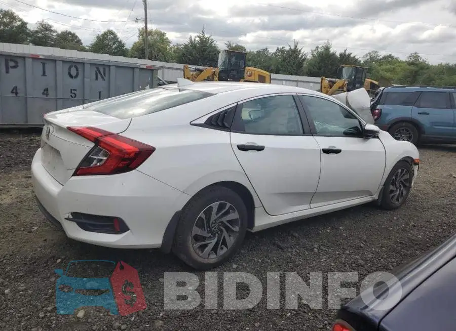 19XFC2F78HE211886 Photo# 3