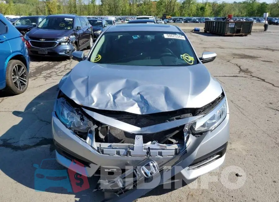 19XFC2F79HE044597 Photo# 5