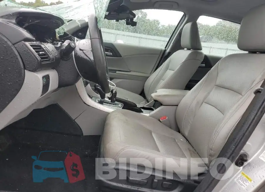 1HGCR3F86FA011512 Photo# 7