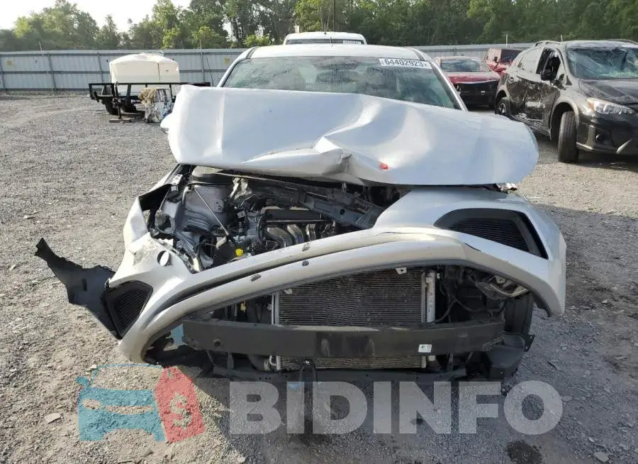 3KPC24A66ME132405 Photo# 5