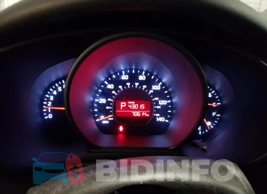 KNDJP3A5XJ7510084 Photo# 9
