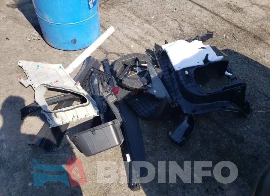 4T3D6RFV6MU010640 Photo# 12