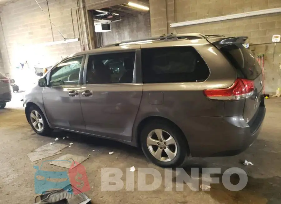 5TDKK3DCXES451787 Photo# 2