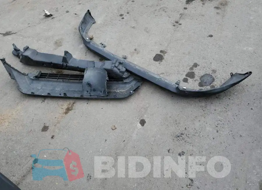 JTMW1RFV4KD009889 Photo# 13