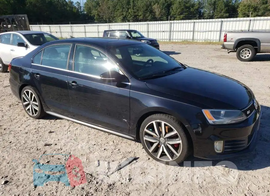 3VW4S7AJ4EM208637 Photo# 4