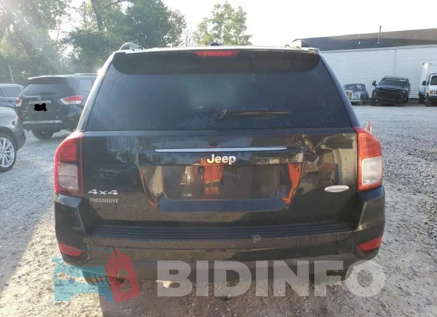 1C4NJDEB8ED741212 Photo# 6