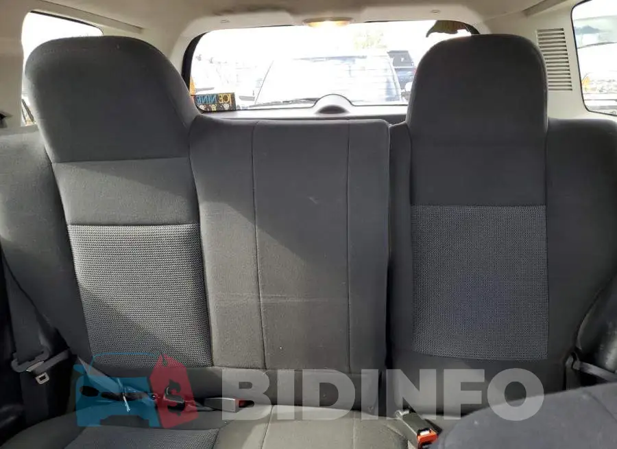 1C4NJPFB3FD203874 Photo# 10