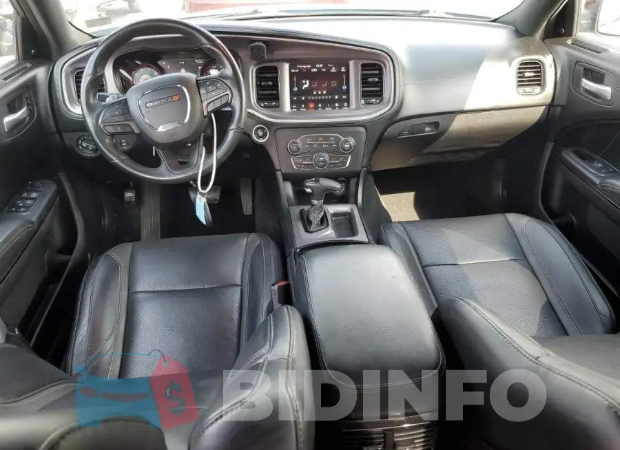2C3CDXJG0KH676859 Photo# 8