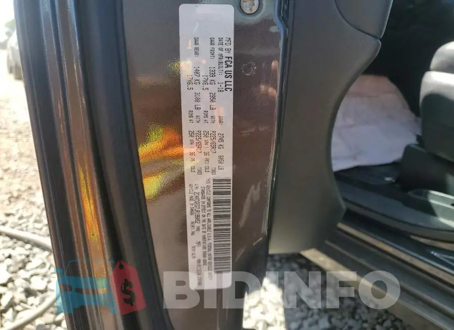 2C4RDGEG7JR196052 Photo# 13