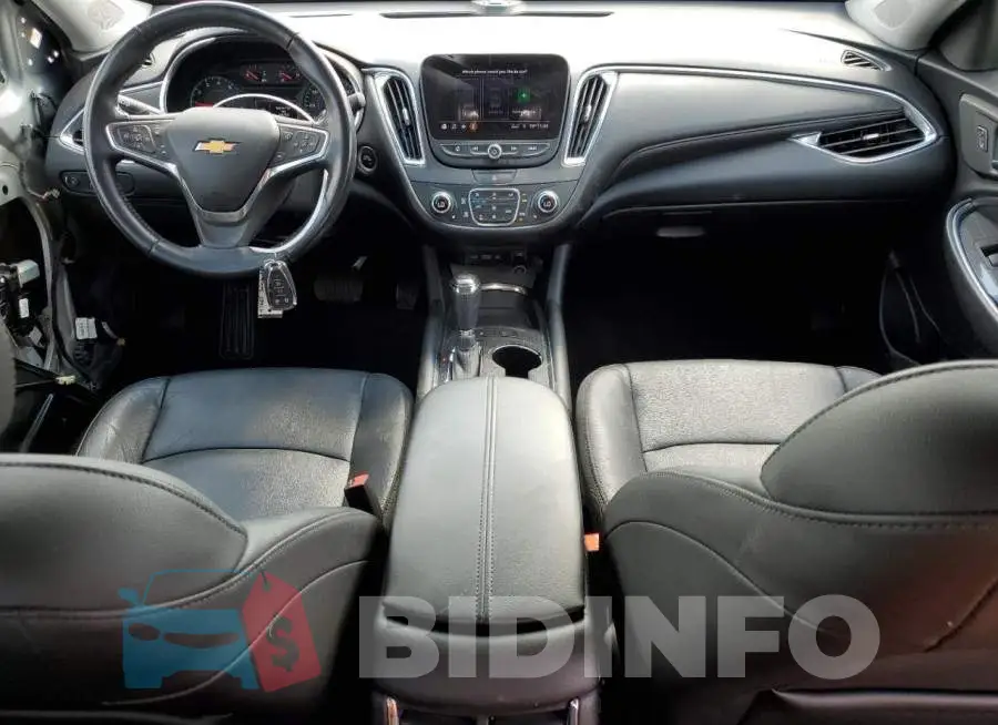 1G1ZD5ST6KF154821 Photo# 8