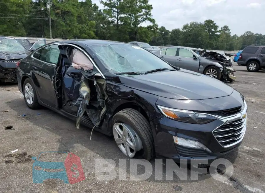 1G1ZD5ST8PF166881 Photo# 4