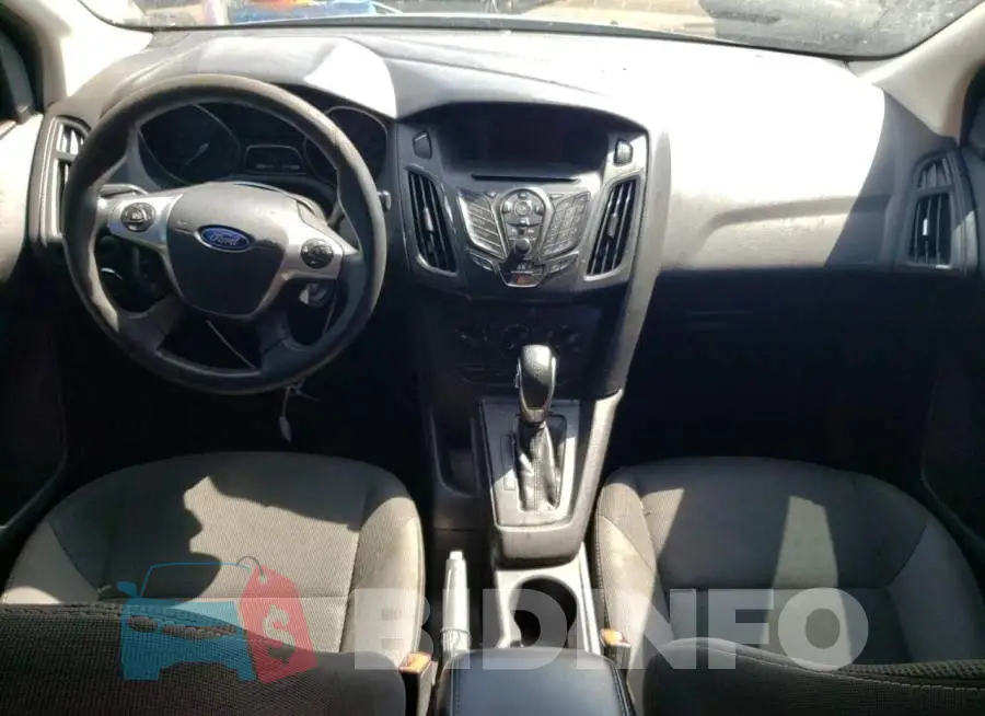 1FADP3F23EL202026 Photo# 8