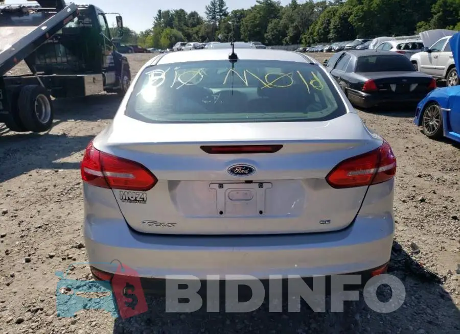 1FADP3F28JL245187 Photo# 6