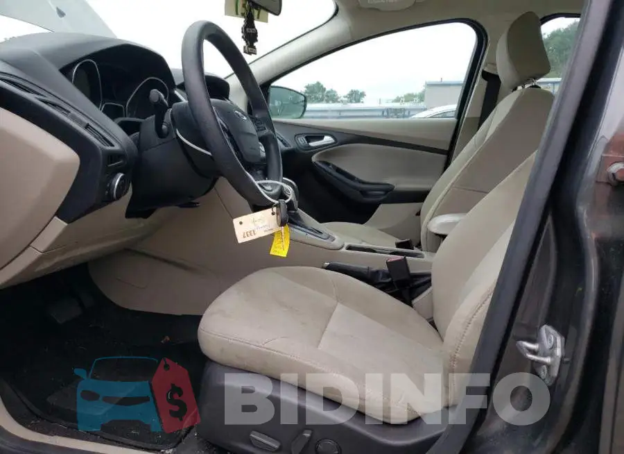 1FADP3FE8GL227906 Photo# 7