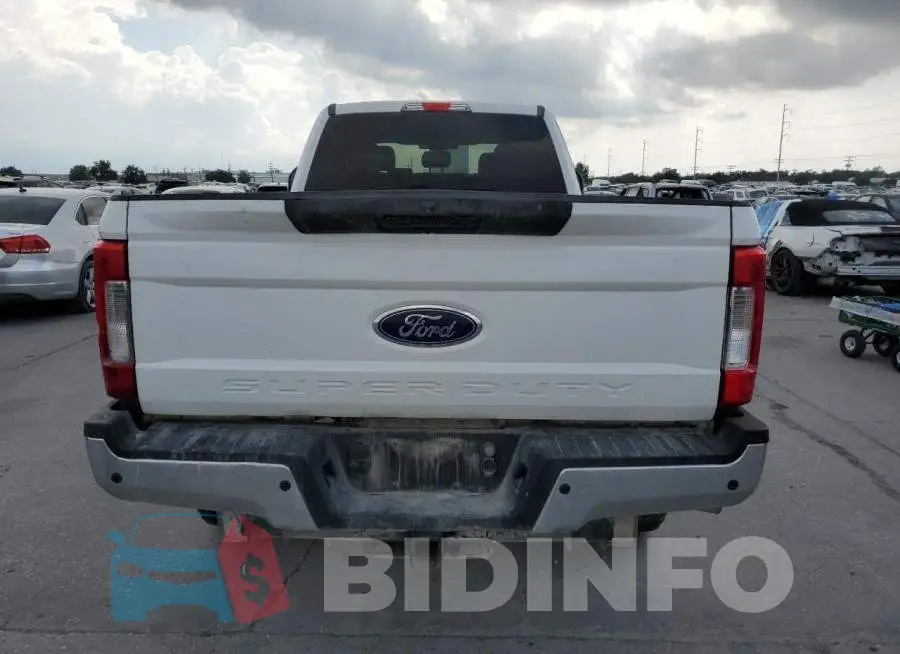 1FT7W2BT4JEB42274 Photo# 6
