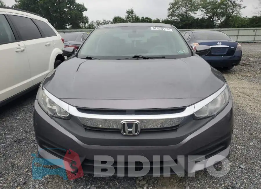 19XFC2F7XGE226937 Photo# 5