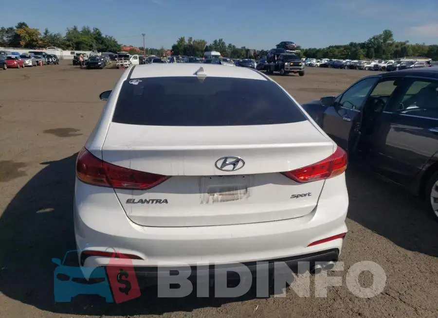 KMHD04LB3HU339227 Photo# 6