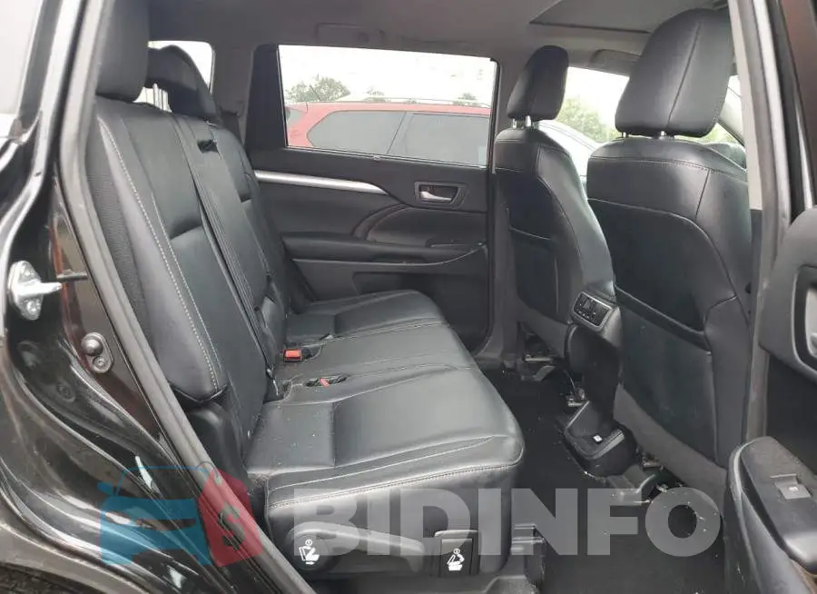 5TDJKRFH4FS113231 Photo# 10