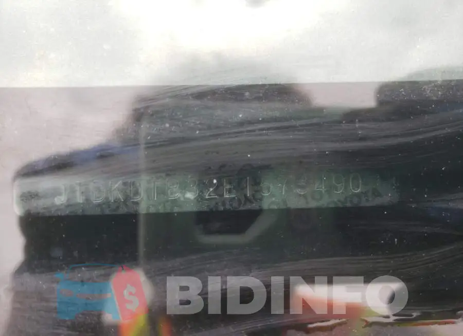 JTDKDTB32E1573490 Photo# 13