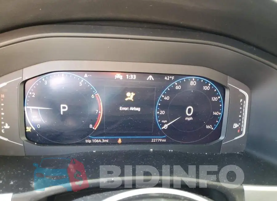 1V2BR2CA9MC591981 Photo# 9