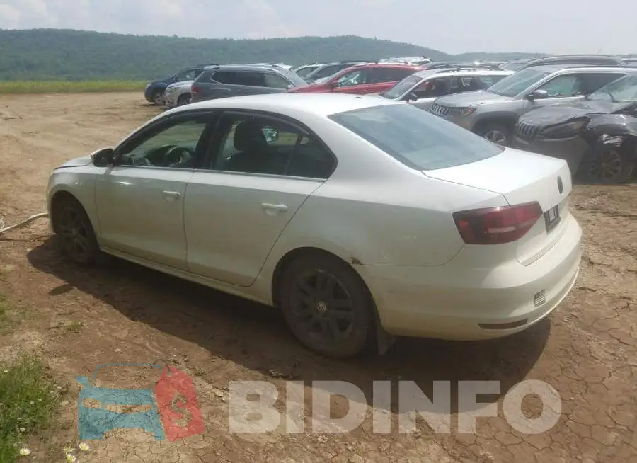 3VW167AJ9HM207804 Photo# 2