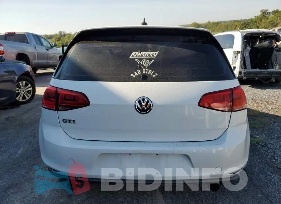 3VW5T7AU2HM031702 Photo# 6