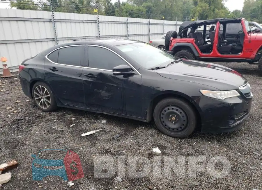 19UUB2F71FA004591 Photo# 4
