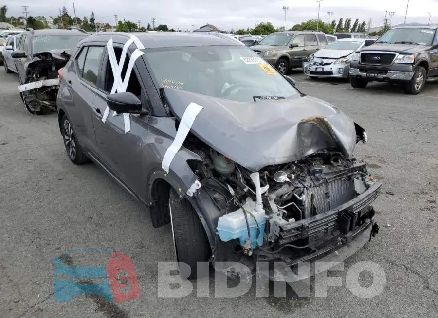 3N1CP5DV6LL541530 Photo# 4