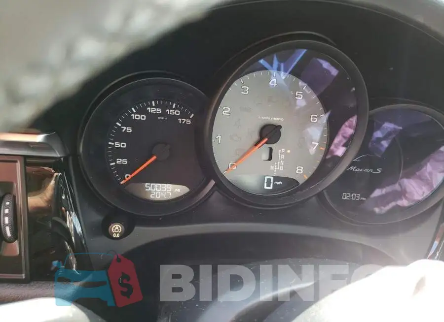 WP1AB2A50KLB32132 Photo# 9