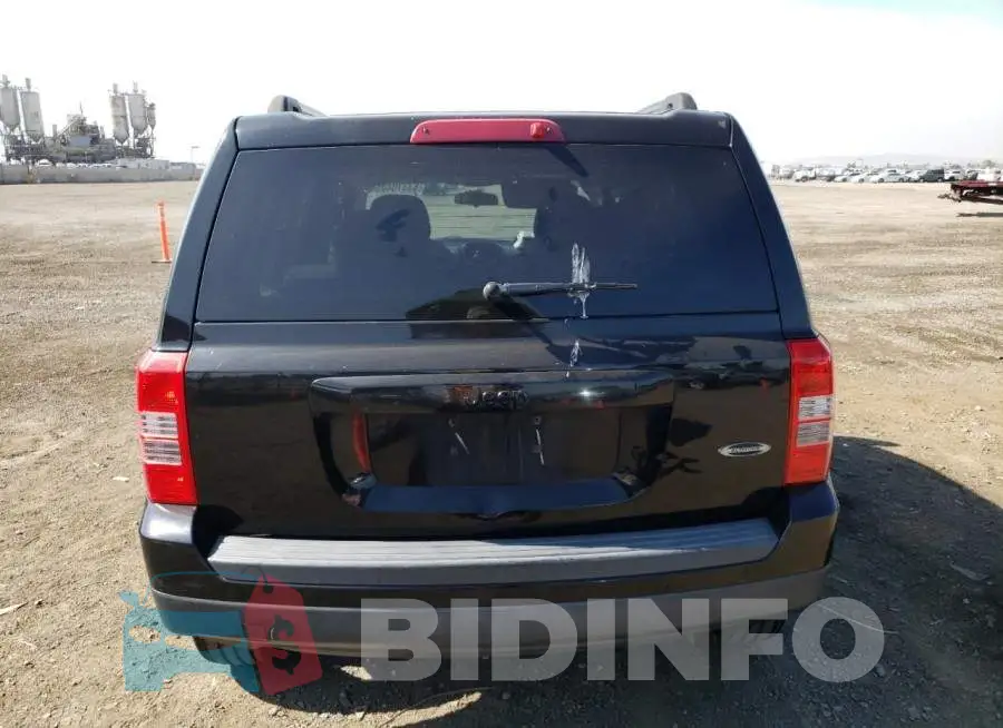 1C4NJPBA2ED703651 Photo# 6