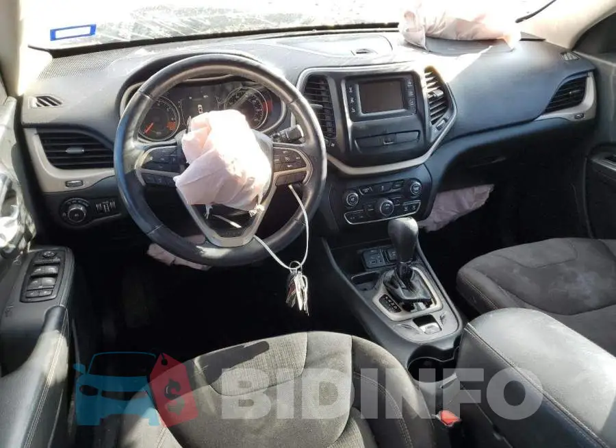 1C4PJLCB2FW670262 Photo# 8