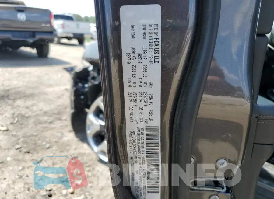 3C4NJDCB7KT673381 Photo# 12