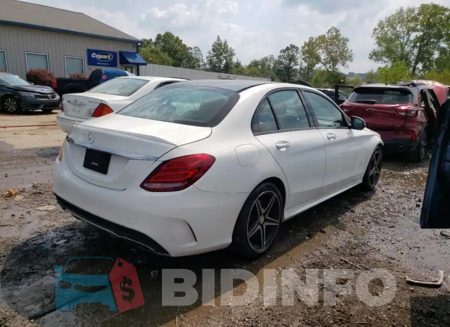 55SWF6EB4GU174976 Photo# 3