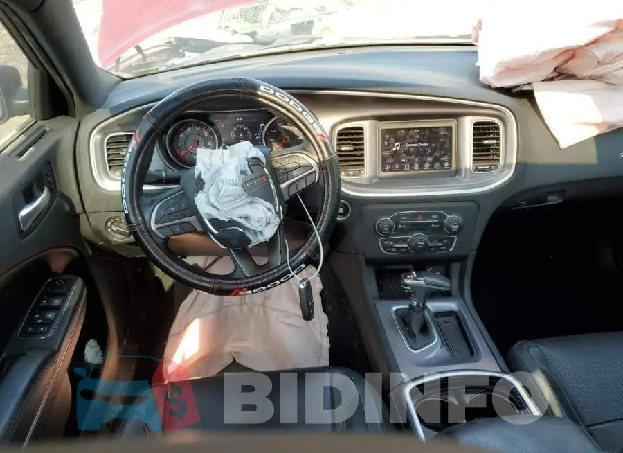 2C3CDXBG3KH643403 Photo# 8