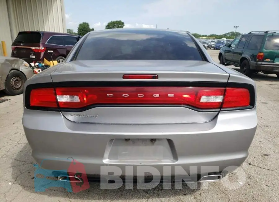 2C3CDXBGXEH240636 Photo# 6