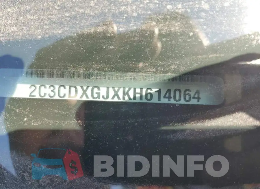2C3CDXGJXKH614064 Photo# 12