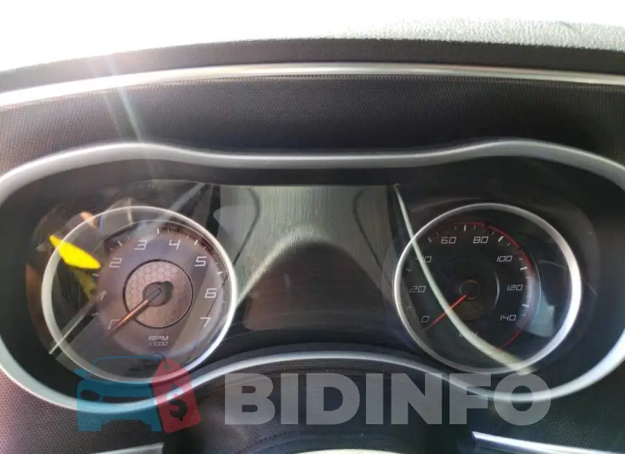 2C3CDXJG9FH919638 Photo# 9