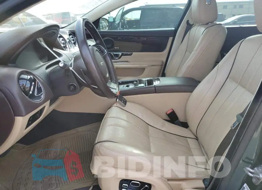 SAJWJ2GD4F8V82353 Photo# 7