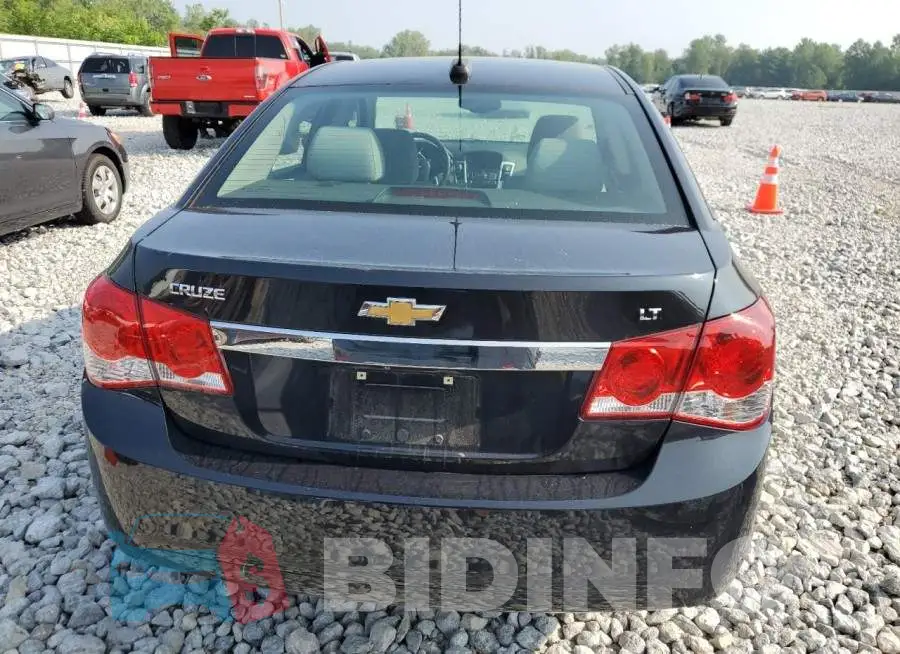 1G1PE5SB3G7164784 Photo# 6