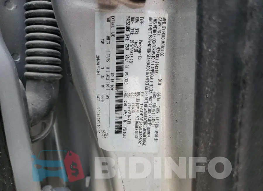 1FADP3F24GL320802 Photo# 12
