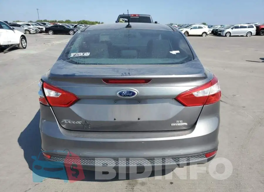 1FADP3F28EL109342 Photo# 6