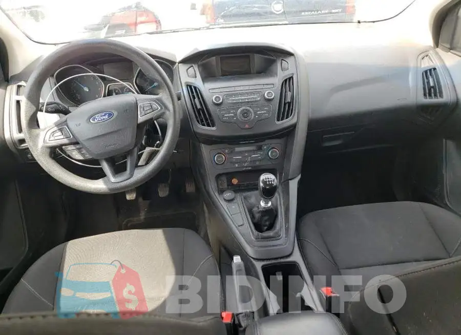 1FADP3FE2JL204855 Photo# 8