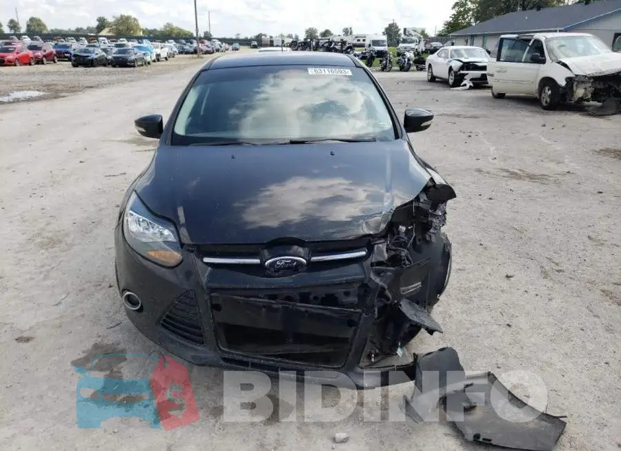 1FADP3N27EL138140 Photo# 5